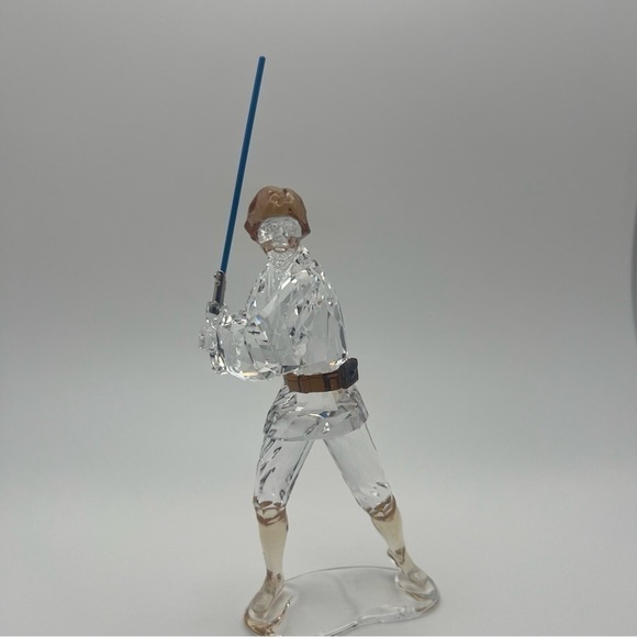 Swarovski 5506806 Luke Skywalker Figurine | Star Wars Disney Crystal Collectible - Picture 10 of 15